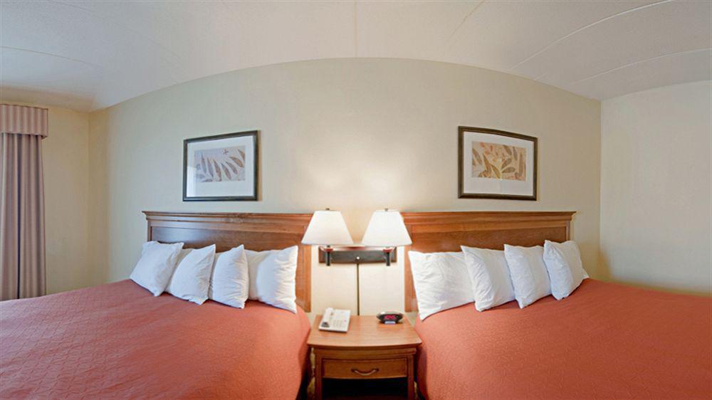 Country & By Radisson, Rapid City, Sd Hotel